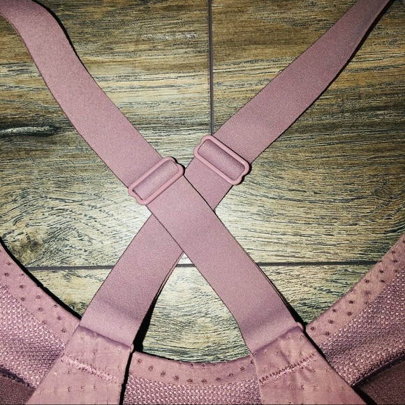 VS Lightweight Perforated Mauve Sports Bra - Picture 6 of 11